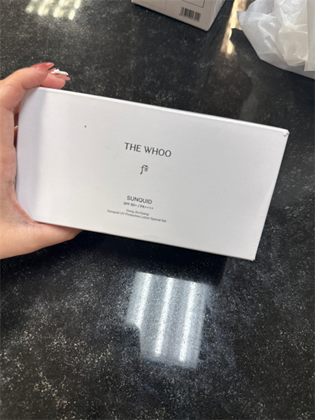 Kem Chống Nắng The Whoo Dạng Lỏng