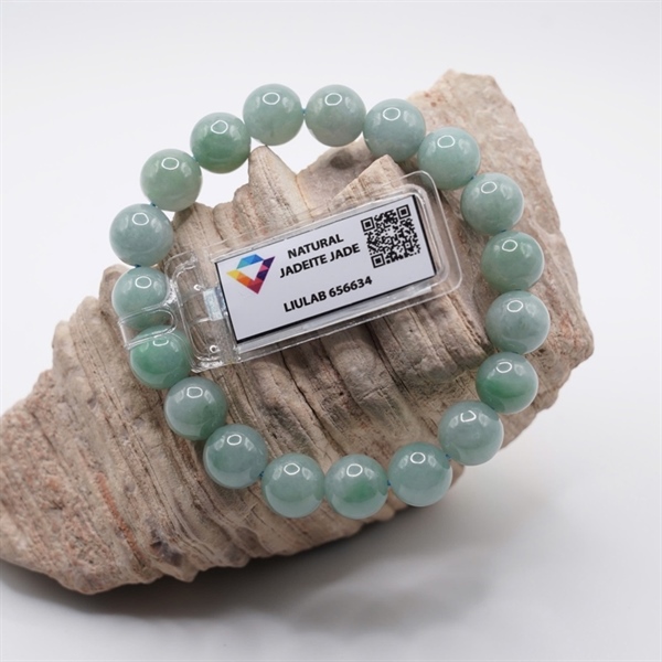 Vòng cẩm My 19 hạt ly10.19-9.91 (656634) KG+