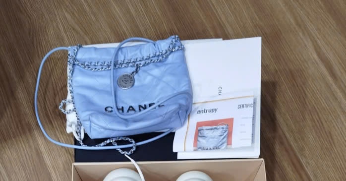 Túi Chanel Hobo xanh nhạt (H32G8UK0) sz23 KG+