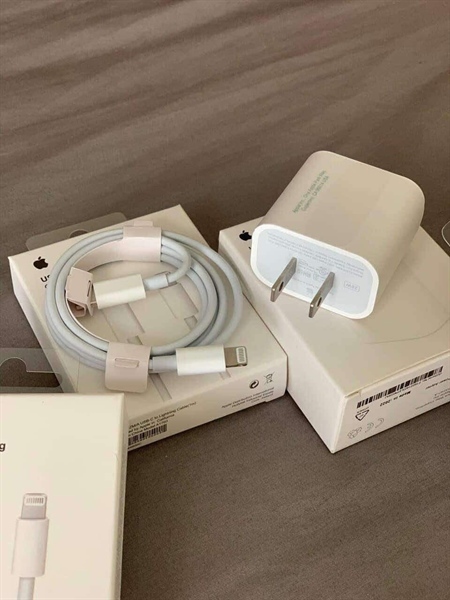 Dây sạc dù 20W có hộp C to L