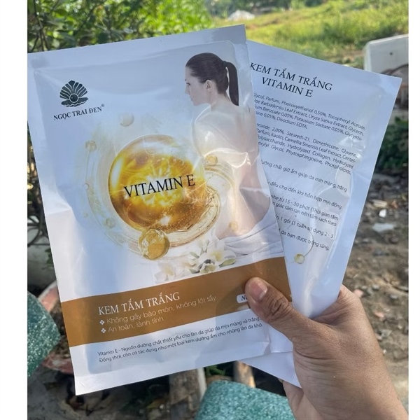 Kem Tắm Trắng Da Body Ngọc Trai Đen Thiên Phú Tài Vitamin E 100g