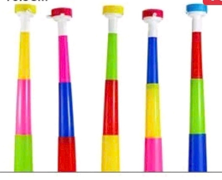 Kèn cổ vũ bóng đá