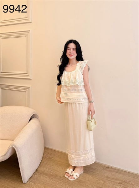 Set cổ vuông ren ngực cv dài ( KEM ) 9942