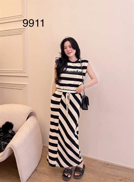 Set kẻ tay hến cv dài ( ĐEN ) 9911
