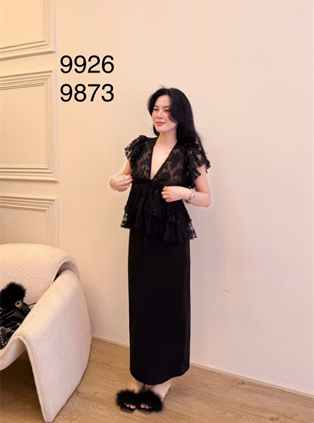 Áo ren hoa tầng cổ V ( ĐEN ) 9926