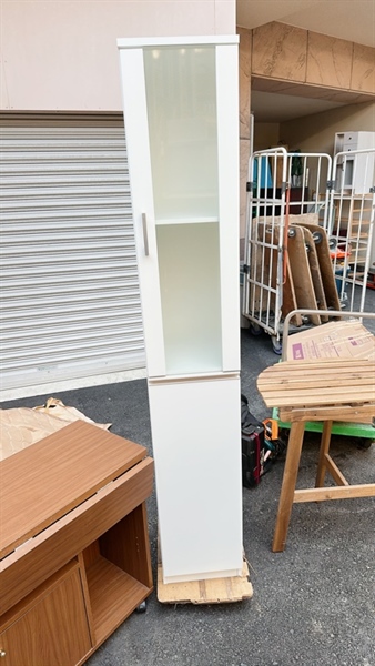 Tủ gỗ 2 cánh cao trắng