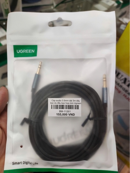 Cáp nối dài AUX 3.5mm 1M (hỗ trợ Mic) Ugreen 40673