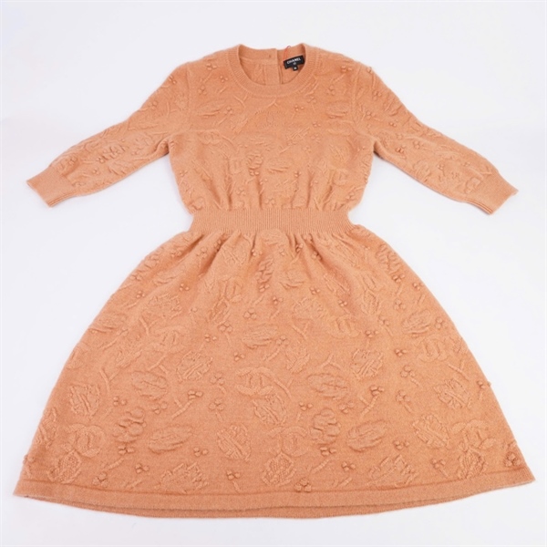 Đầm Chanel cam đất sz36 KG+