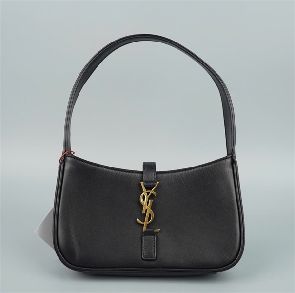 Túi YSL kẹp nách đen (BLP710318-0722) sz18 KG+