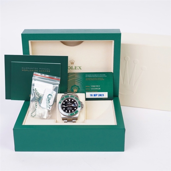 Đồng hồ Rolex bạc viền xanh (53CD9528) sz44 KG+