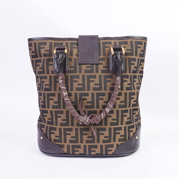 Túi Fendi Tote nâu kèm khăn có lót form (2415-8BH091-038) (HN) KG+