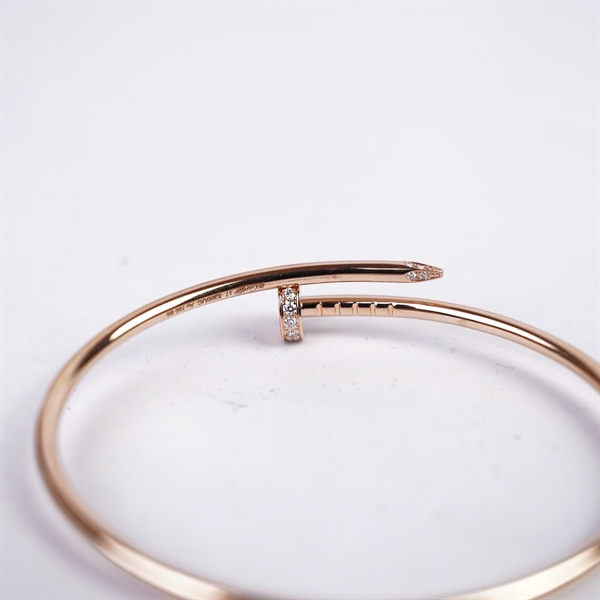 Vòng tay Cartier đinh đính kim vàng hồng (338BUC) sz17 KG+