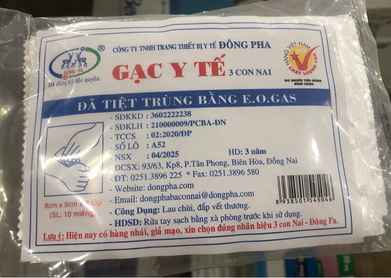 Gạc Y Tế tiệt trùng 3 con nai 8cmx9cmx8 lớp gói 10 miếng Đông Pha