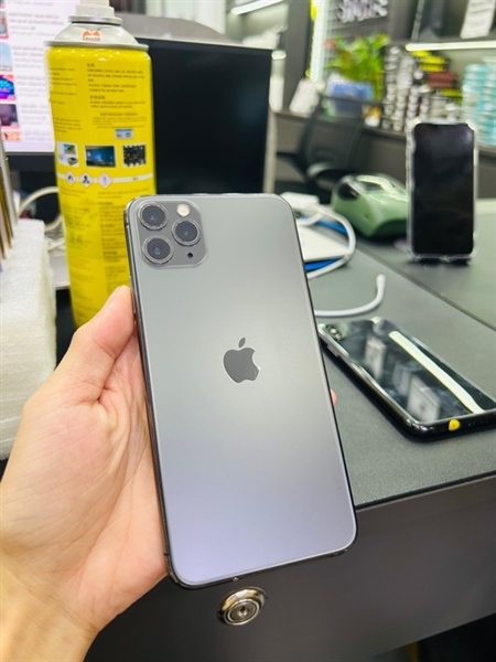 Iphone 11Promax 64Gb Black ( thay lưng,màn oled )