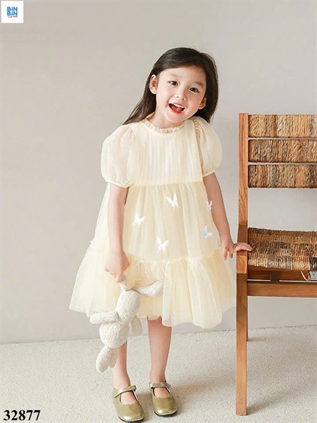 32877 - Váy công chúa voan đính bướm