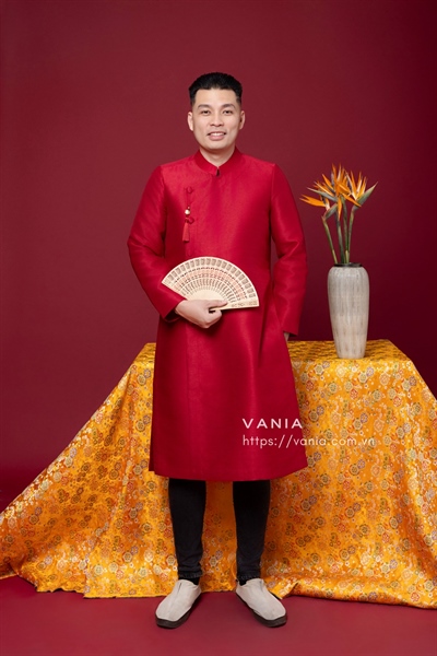 Áo dài tafta nút bọc 1 bên