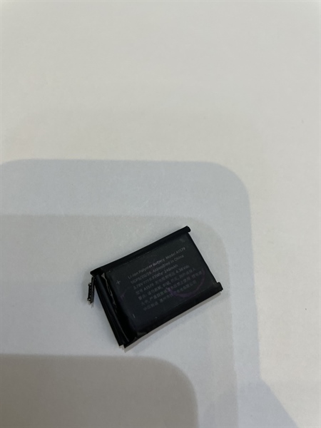 Pin Apple Watch series 1