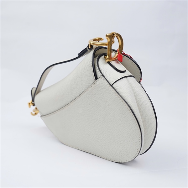 Túi Dior Saddle trắng (05-RU-0179) sz13 (miệng túi 17cm) (BMC) KG+