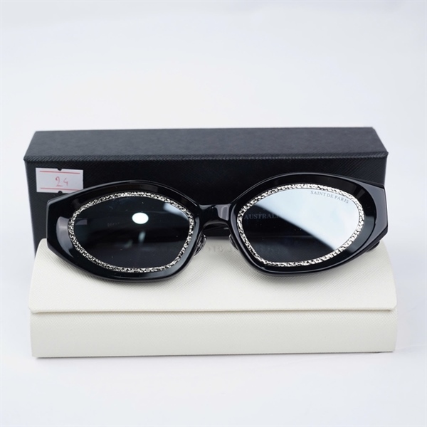 Kính Saint De Paris đen SDP7979AU (52-22-145) KG+