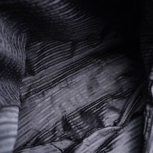 Túi Prada handle đen kèm 1 chìa sz41 (MV) KG+