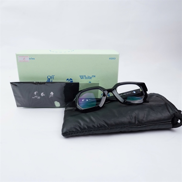 Kính Off White đen OERJ019 1000 (49-23-145) KG+