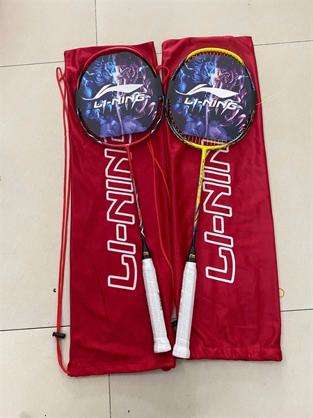 Vợt LI-NING