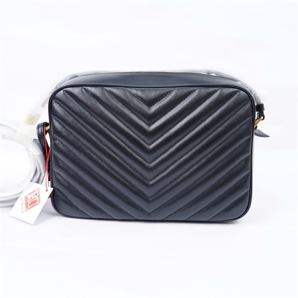 Túi YSL Loulou Camera đen logo vàng kèm charm (GUE612544-0222) sz23 (LN)KG+