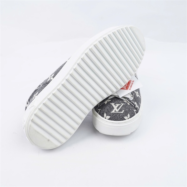 Giày LV xám hoa trắng sz36 (BQ) KG+