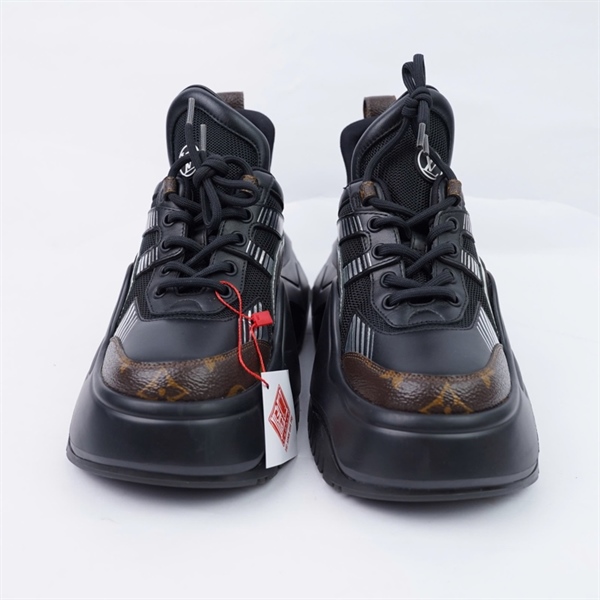 Giày LV hoa nâu sz35.5 (BQ) KG+