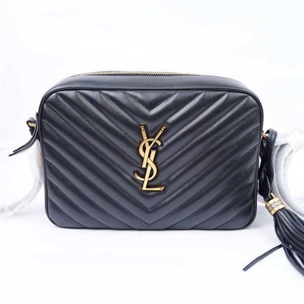 Túi YSL Loulou Camera đen logo vàng kèm charm (GUE612544-0222) sz23 (LN)KG+