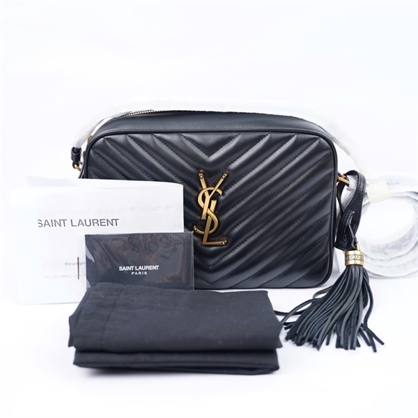 Túi YSL Loulou Camera đen logo vàng kèm charm (GUE612544-0222) sz23 (LN)KG+