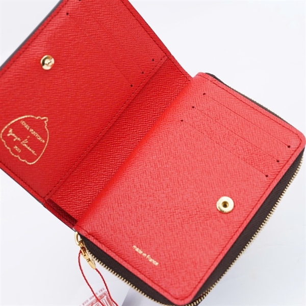 Ví LV hoa nâu gập 2 chấm bi (LU)+