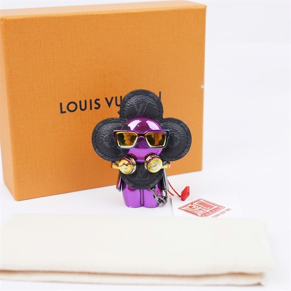 Charm LV tím hoa đen (LU)+