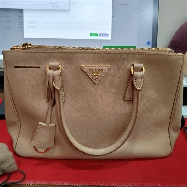 Túi Prada Handle nude sz31 (LU)+