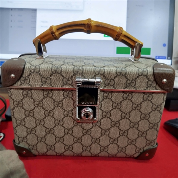 Túi GG cốp xám quai tre kèm 2 chìa (58831-520981) sz23 (LU)+