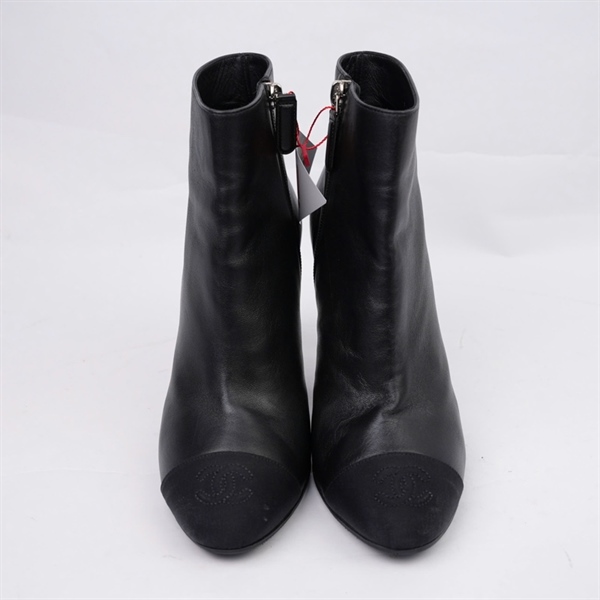 Giày Chanel boot đen gót đính ngọc có khóa cao 9p sz37 (BQ) KG+