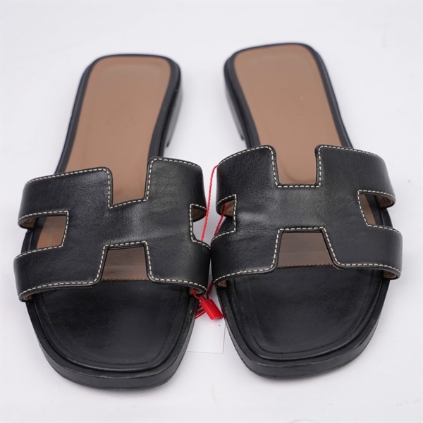 Dép Hermes đen sz34.5 (BQ) KG+