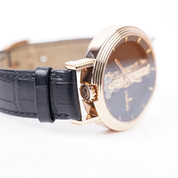 Đồng hồ Corum mặt tròn dây đen (2272377) sz40.8 (HC) KG+