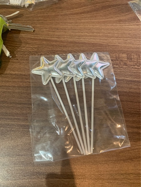 Thẻ cắm ngôi sao màu bạc