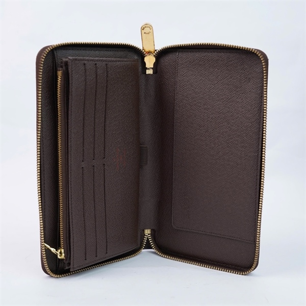 Ví LV ô vuông nâu có khóa zip (CA4112) (HV) KG+