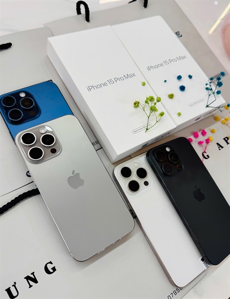 IPHONE 15PROMAX 256