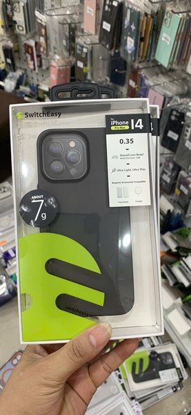 Ốp iPHONE 15 Pro Max 6.7 SwitchEasy 0.35