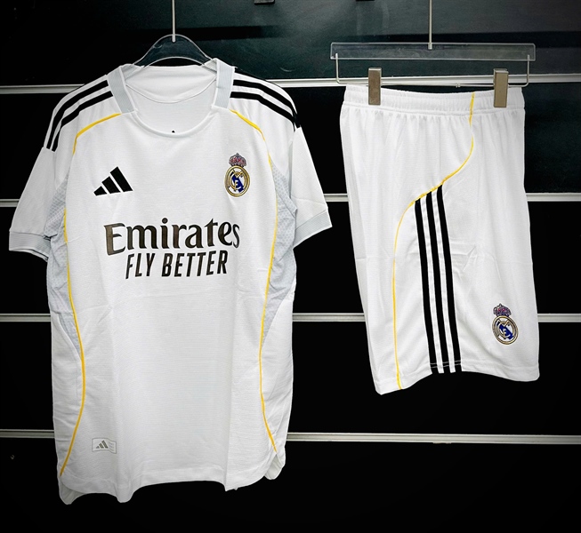CLB Real Madrid Home trẻ em 2026