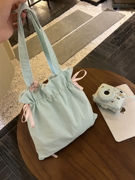 TÚI DÙ RÚT DÂY MINT