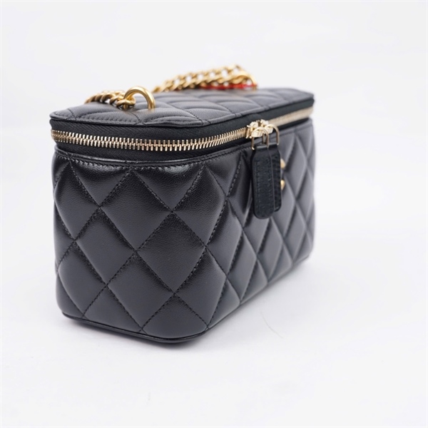 Túi Chanel Vanity đen logo vàng (ALAP7PH4) sz16 (MV) KG+