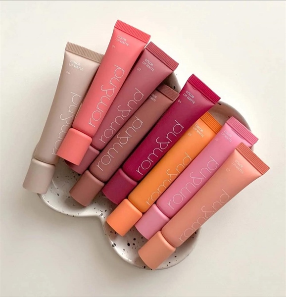 Son kem Romand dạng tuýp color lip matte