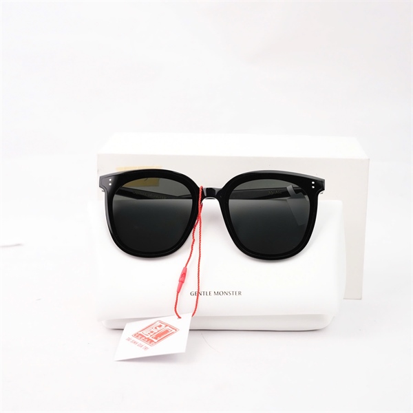 Kính Gentle Monster đen Col 01 (65-18-151) (A-T) KG+