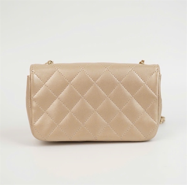 Túi Chanel nude tai thỏ (23568954) sz17 +