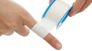 Băng dính Urgo trần 2,5 x 5 (Urgosyval 2.5cm x 5m) (H*12cuộn) - Thailand