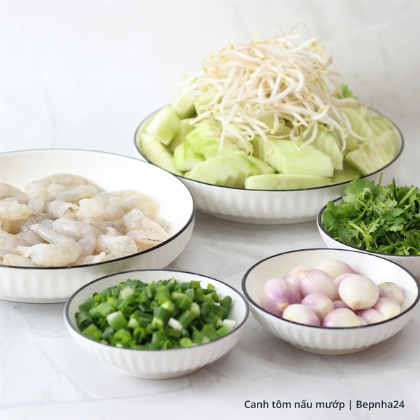 Canh tôm nấu mướp (2 người)